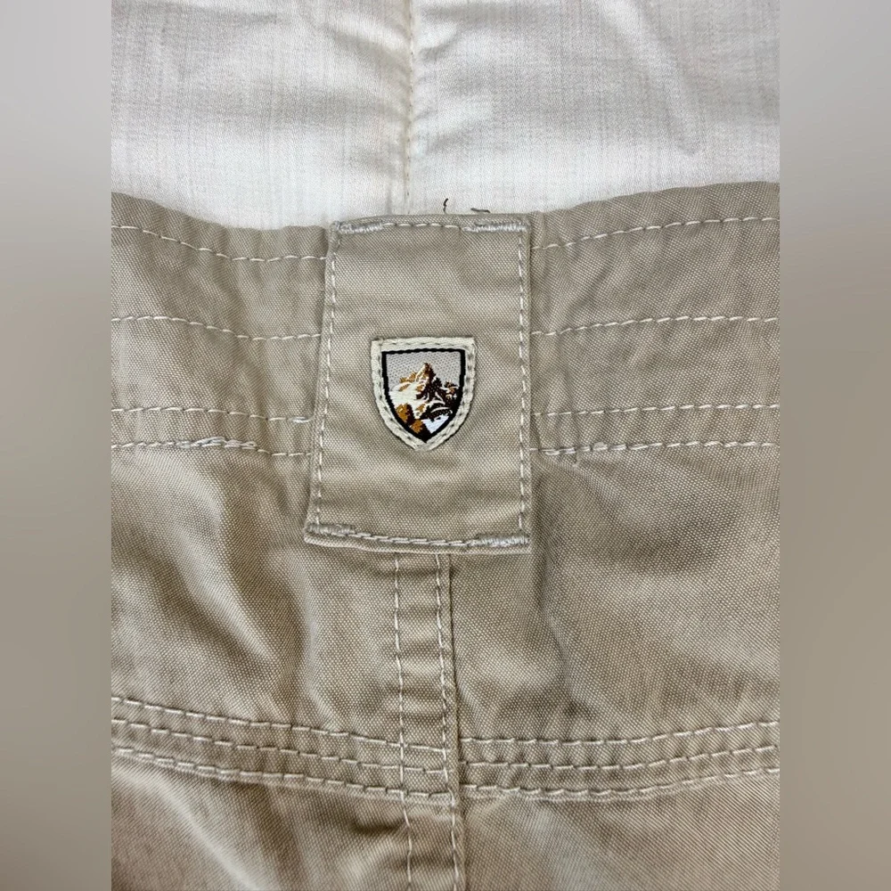 Kuhl women’s hiking climbing camping khaki shorts 5 pockets lightweight 10 EUC - Picture 8 of 12